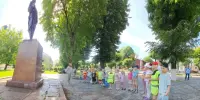 ЭКСКУРСИЯ К ПАМЯТНИКУ ОТВАЖНОЙ ПОДПОЛЬЩИЦЕ И ПАРТИЗАНКЕ Л. ЧАЛОВСКОЙ